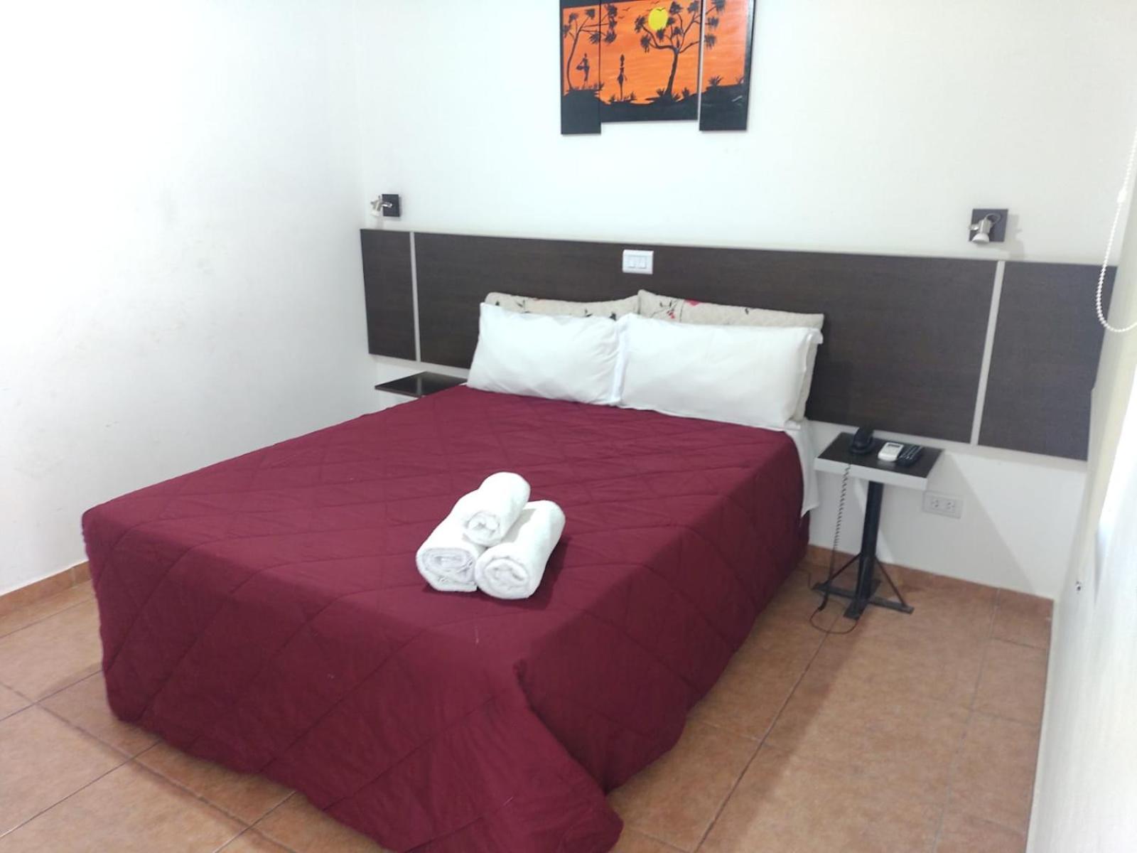 Hotel Ischigualasto San Juan Eksteriør billede