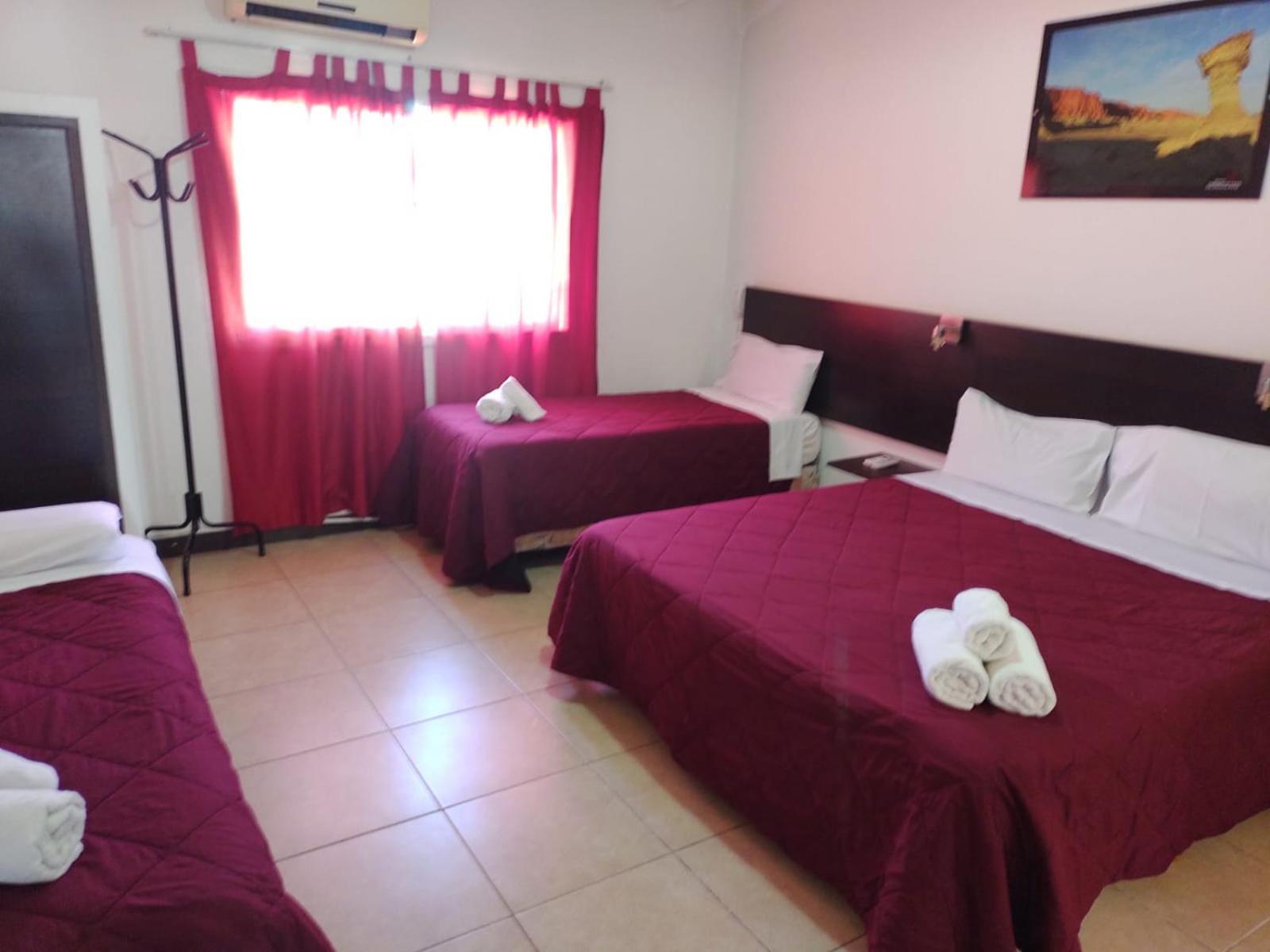 Hotel Ischigualasto San Juan Eksteriør billede